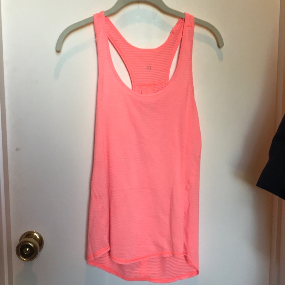 lululemon tank